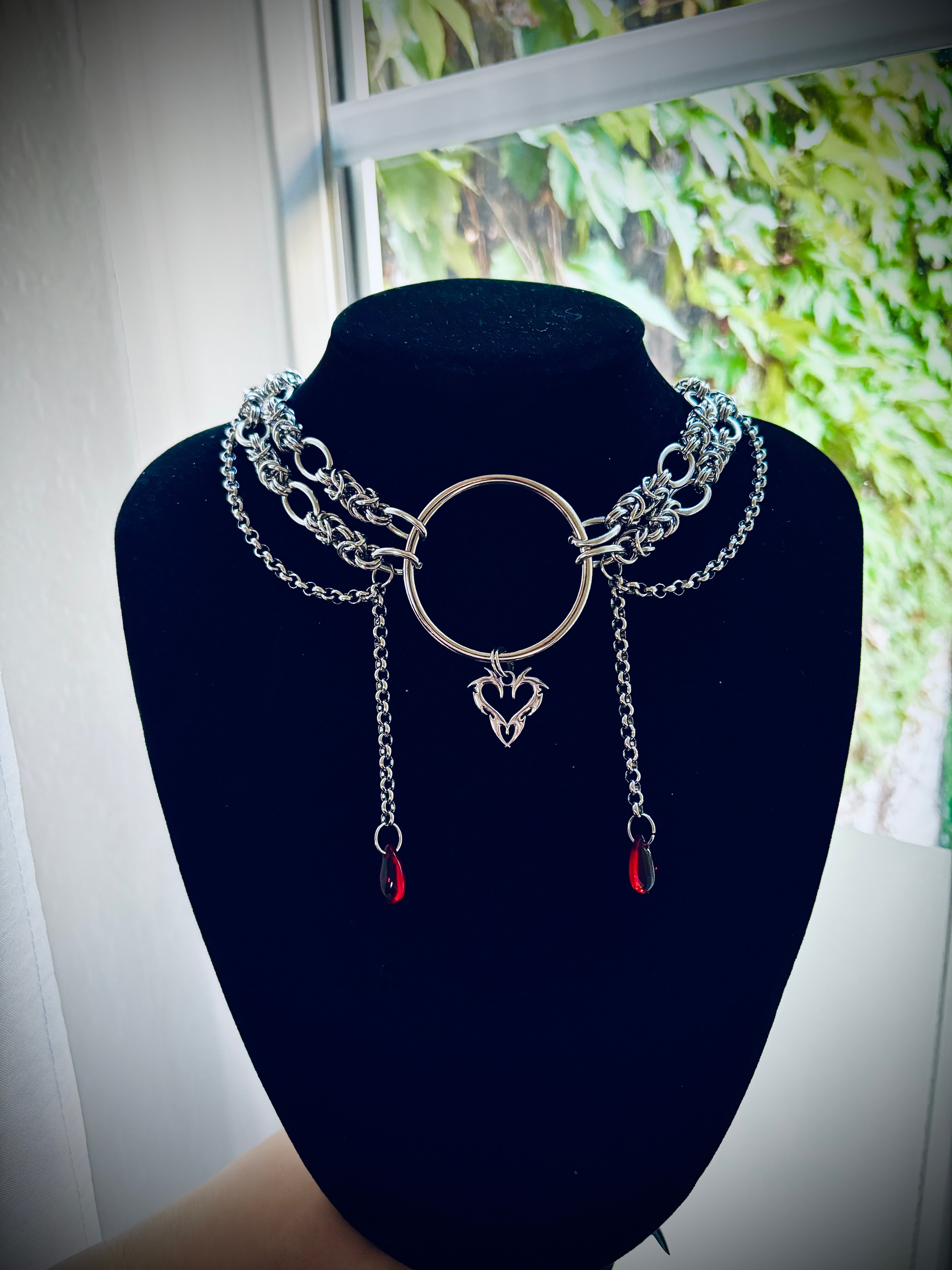 BELLONA || O Ring Necklace - Choker