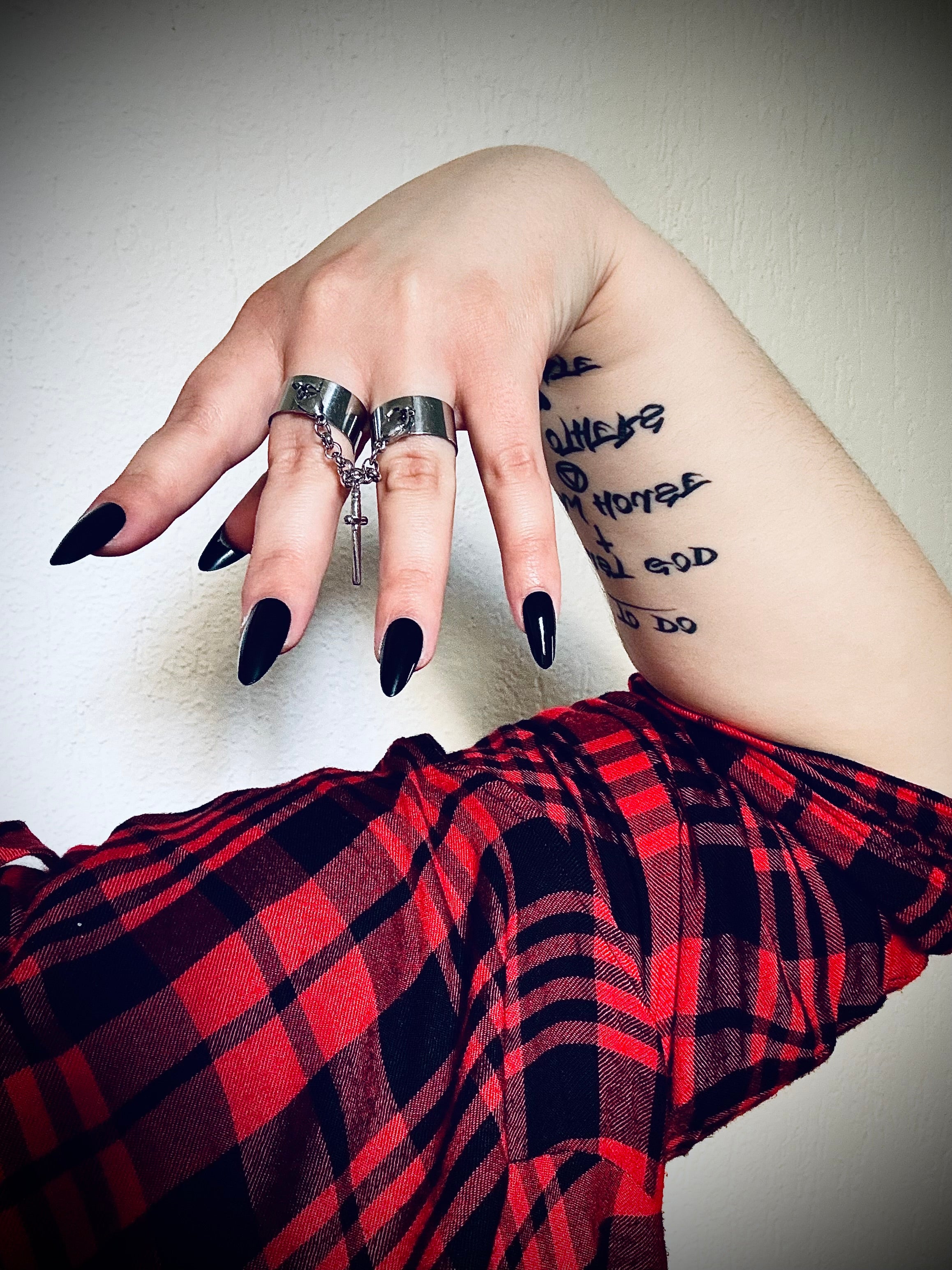 RHEA || Adjustable Double Ring With A Chain And A Dagger